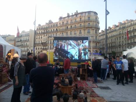 Location ecran mobile sur Camion Marseille